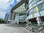 Shopping mall / Singapore River / Clarke Quay / MRT station