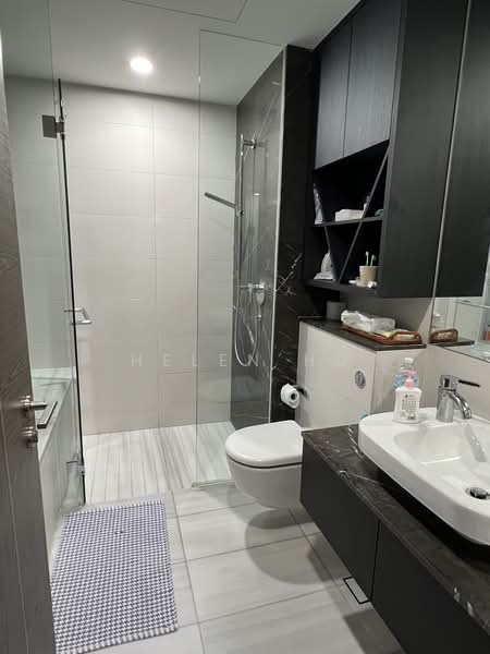 Hallmark Residences, 21 Ewe Boon Road, 3 Bedrooms, 1,765 sqft, Condominium For Rent, by Helen HU, 25324452 - PropertyGuru.com.sg