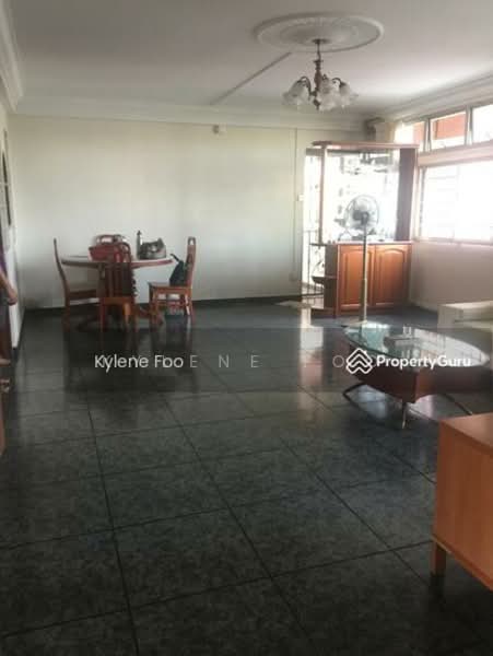 130 Clarence Lane, 130 Clarence Lane, 3 Bedrooms, 1,119 sqft, HDB Flat For Sale, by Kylene Foo, 25324532 - PropertyGuru.com.sg