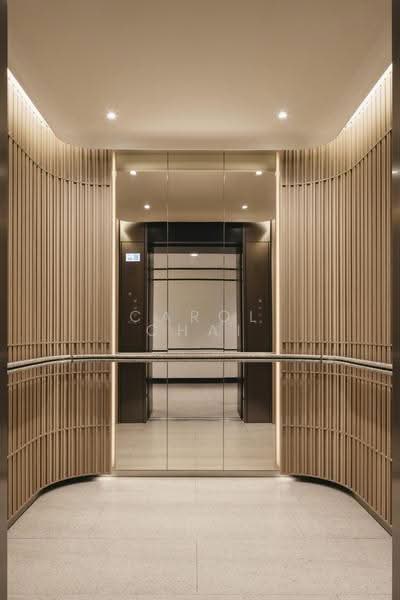 Bugis Junction, 200 Victoria Street, Beach Road / Bugis / Rochor, 2,800 sqft, Office For Rent, by Carol Chai, 25324695 - CommercialGuru.com.sg