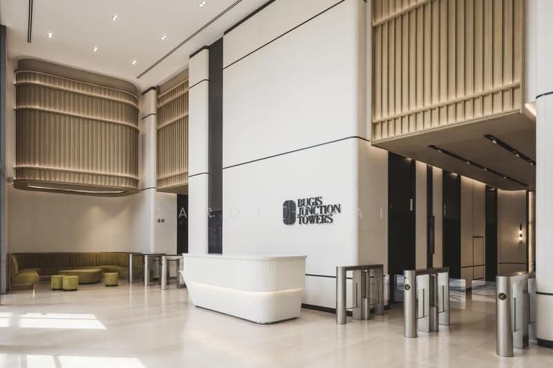 Bugis Junction, 200 Victoria Street, Beach Road / Bugis / Rochor, 2,800 sqft, Office For Rent, by Carol Chai, 25324695 - CommercialGuru.com.sg