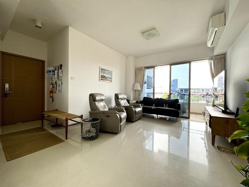 The Maylea, 242F Pasir Panjang Road, Buona Vista / West Coast / Clementi New Town, 3 Bedrooms, 1,259 sqft, Condominium For Rent, by Wayne Tan, 25325333 - PropertyGuru.com.sg