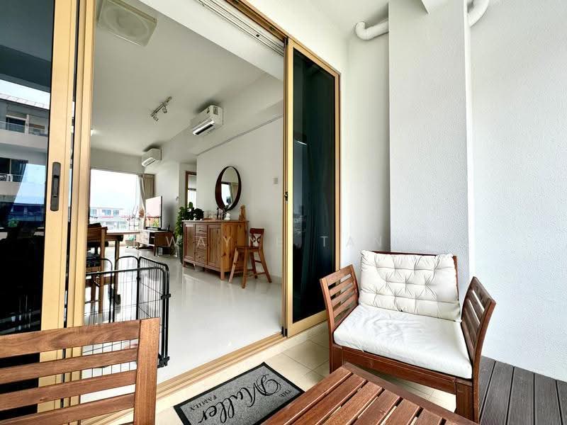 The Maylea, 242F Pasir Panjang Road, Buona Vista / West Coast / Clementi New Town, 3 Bedrooms, 1,259 sqft, Condominium For Rent, by Wayne Tan, 25325333 - PropertyGuru.com.sg