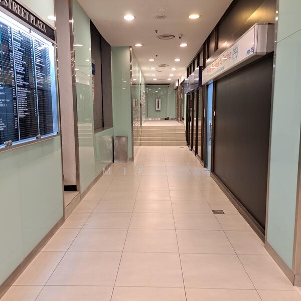 High Street Plaza, 77 High Street, 614 sqft, Mall Shop For Rent, by Mike ., 25325359 - CommercialGuru.com.sg