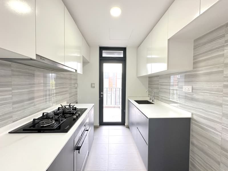 The Brownstone, 156 Canberra Drive, 3 Bedrooms, 936 sqft, Executive Condominium For Rent, by Venelyn Ong, 25325428 - PropertyGuru.com.sg