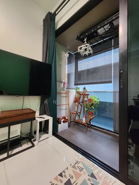 Viva Vista, 3 South Buona Vista Road, 1 Bedroom, 377 sqft, Apartment For Rent, by Tanny Ho, 25325570 - PropertyGuru.com.sg