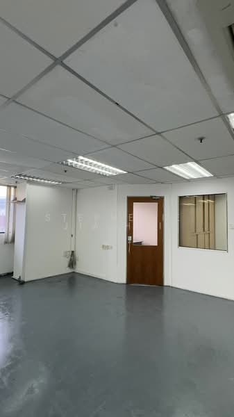 Henderson Industrial Park, 203 Henderson Road, 1,500 sqft, Light Industrial (B1) For Rent, by Stephenie Jia Hui, 25326038 - CommercialGuru.com.sg