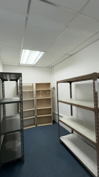 Henderson Industrial Park, 203 Henderson Road, 1,500 sqft, Light Industrial (B1) For Rent, by Stephenie Jia Hui, 25326038 - CommercialGuru.com.sg