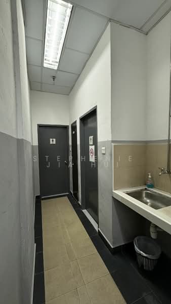 Henderson Industrial Park, 203 Henderson Road, 1,500 sqft, Light Industrial (B1) For Rent, by Stephenie Jia Hui, 25326038 - CommercialGuru.com.sg
