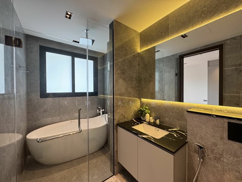 Brand new & freehold, 4 levels with Lift, 2cars ,living & dining hall with marble floor&high ceiling, Joo Chiat - Kim Yan call 8130 3636 to view, 5 Bedrooms, 4,384 sqft, Terraced House For Sale, by Kim Yan 金燕, 25326086 - PropertyGuru.com.sg