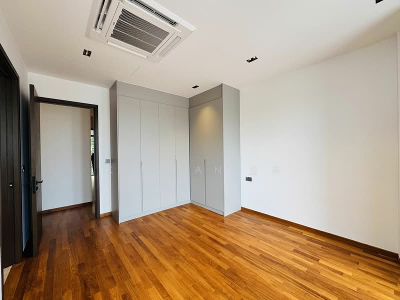 Brand new & freehold, 4 levels with Lift, 2cars ,living & dining hall with marble floor&high ceiling, Joo Chiat - Kim Yan call 8130 3636 to view, 5 Bedrooms, 4,384 sqft, Terraced House For Sale, by Kim Yan 金燕, 25326086 - PropertyGuru.com.sg