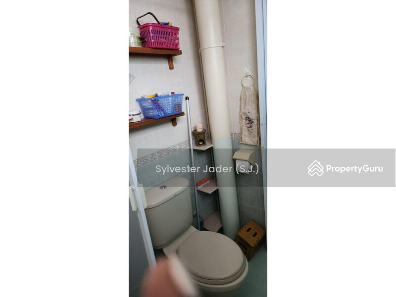 For Sale - 648 Hougang Avenue 8