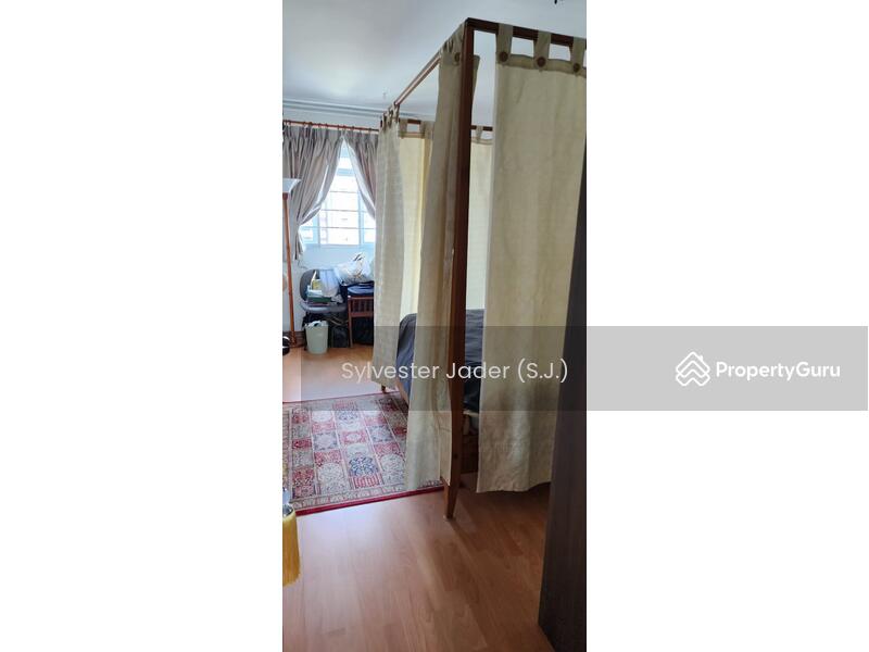 For Sale - 648 Hougang Avenue 8