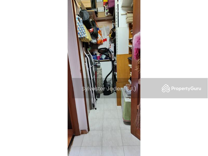 For Sale - 648 Hougang Avenue 8