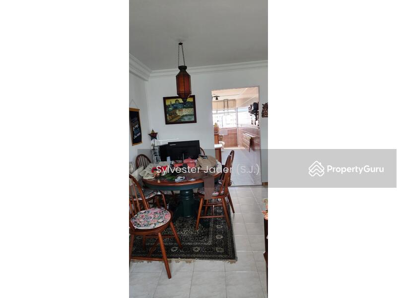 For Sale - 648 Hougang Avenue 8