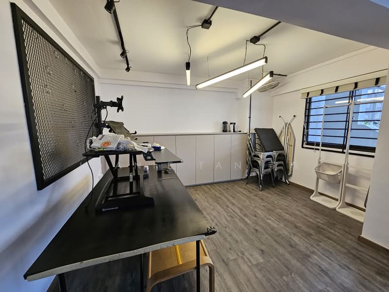 525 Jelapang Road, 525 Jelapang Road, 3 Bedrooms, 1,324 sqft, HDB Flat For Rent, by Joanie Tan 莉燕, 25326234 - PropertyGuru.com.sg