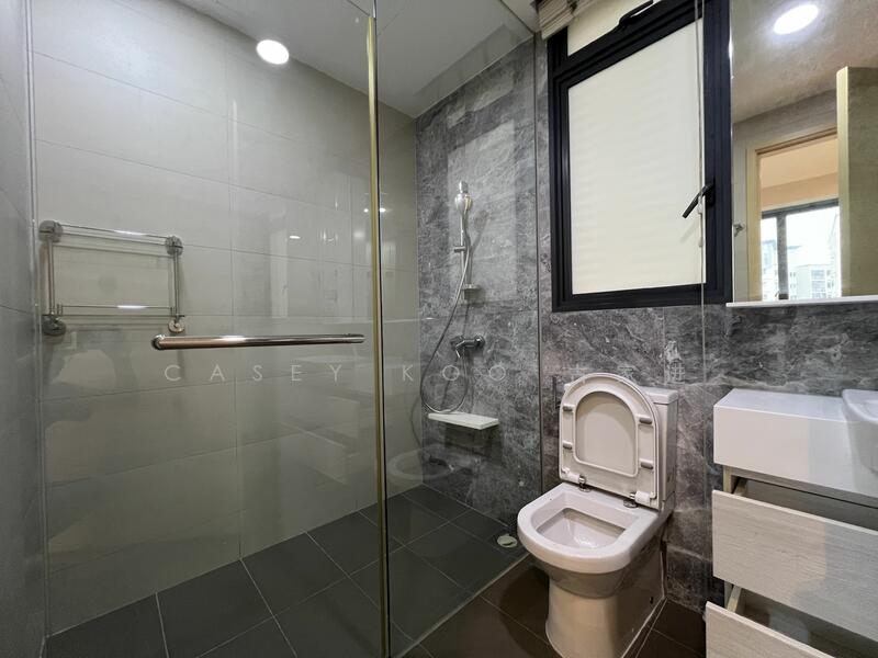 The Luxurie, 17 Compassvale Road, 2 Bedrooms, 775 sqft, Condominium For Rent, by Casey Koo 古家进, 25326401 - PropertyGuru.com.sg