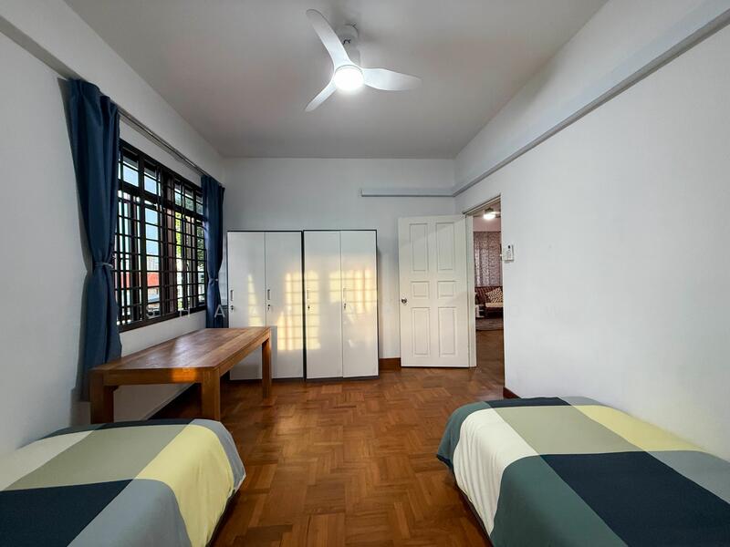 For Rent - Senett Estate