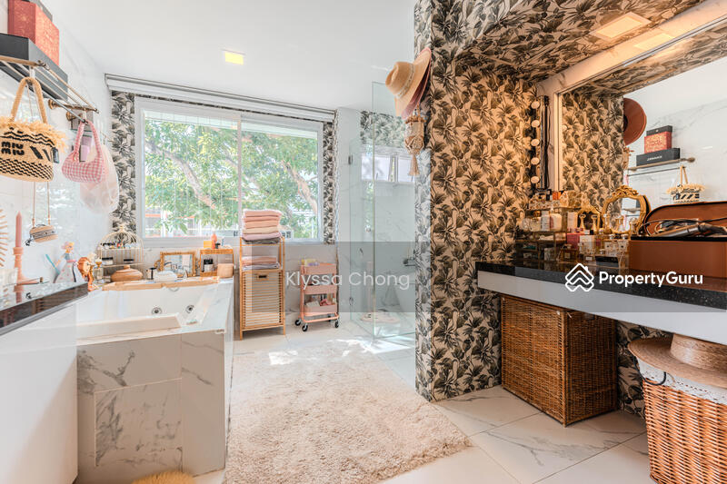 For Sale - 889A Tampines Street 81