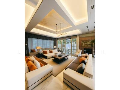 For Sale - ❤️ PRICED TO SELL BUNGALOW ✨ D15 | WIDE 18 METER FRONTAGE IN SIGLAP! REGULAR SQUARISH PLOT