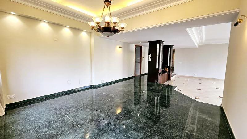 XL Single-level Apartment with Large Bedrooms, nr Mall & MRT, Claymore/ Orchard Rd, Orchard / River Valley, 4 Bedrooms, 3,348 sqft, Condominium For Rent, by Clara Heng, 25327531 - PropertyGuru.com.sg
