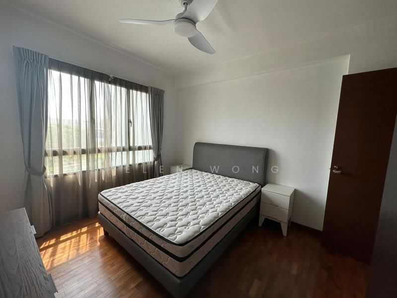 Woodsvale, 7 Woodlands Drive 72, 3 Bedrooms, 1,292 sqft, Condominium For Rent, by Helen Wong, 25327917 - PropertyGuru.com.sg