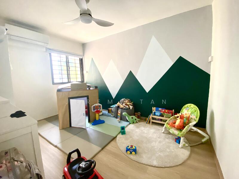 221 Serangoon Avenue 4, 221 Serangoon Avenue 4, Hougang / Punggol / Sengkang, 3 Bedrooms, 1,011 sqft, HDB Flat For Rent, by Jeremy Tan, 25328390 - PropertyGuru.com.sg