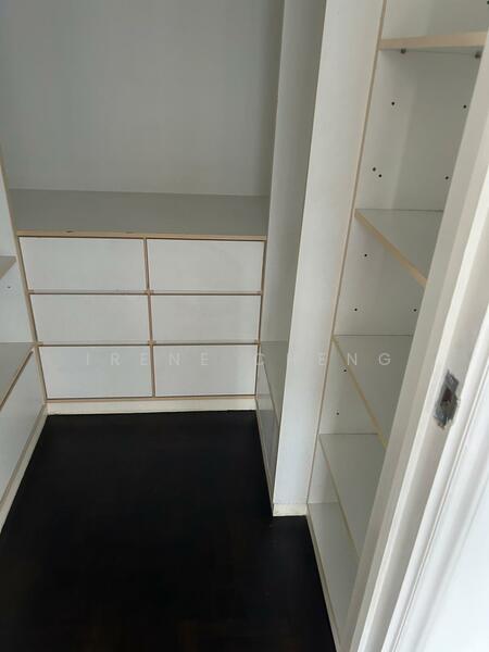 Walk in wardrobe