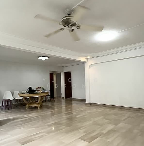 452 Jurong West Street 42, 452 Jurong West Street 42, 3 Bedrooms, 1,432 sqft, HDB Flat For Rent, by Yu Qing (Bron), 25328546 - PropertyGuru.com.sg