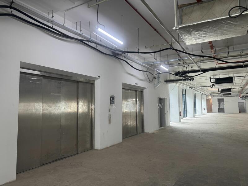 High ceiling medical device production / media / robotics showroom above MRT, Tai Seng, 5,000 sqft, Warehouse For Rent, by Leow Kok Wee, 25328763 - CommercialGuru.com.sg