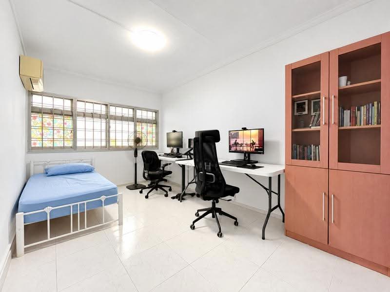 7A Commonwealth Avenue, 7A Commonwealth Avenue, Alexandra / Commonwealth, 3 Bedrooms, 1,173 sqft, HDB Flat For Rent, by Poh Chu Ying, 25329134 - Bedroom - PropertyGuru.com.sg