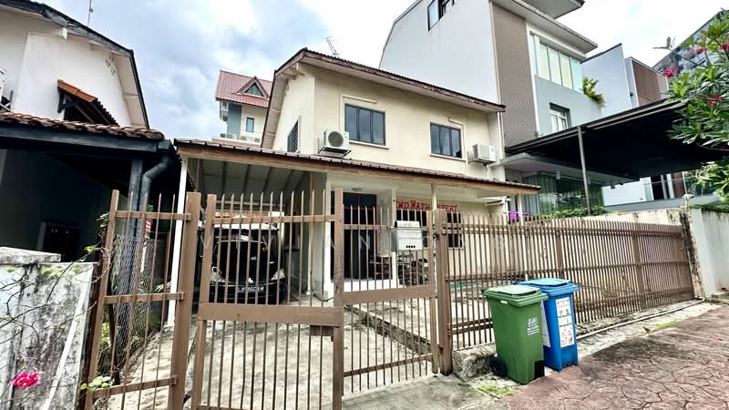 Upper Thomson MRT landed room for rent, Jalan Isnin, Room Rental, 120 sqft, Terraced House For Rent, by Vivian Ong, 25329543 - PropertyGuru.com.sg