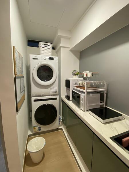 For Rent - People's Park Complex