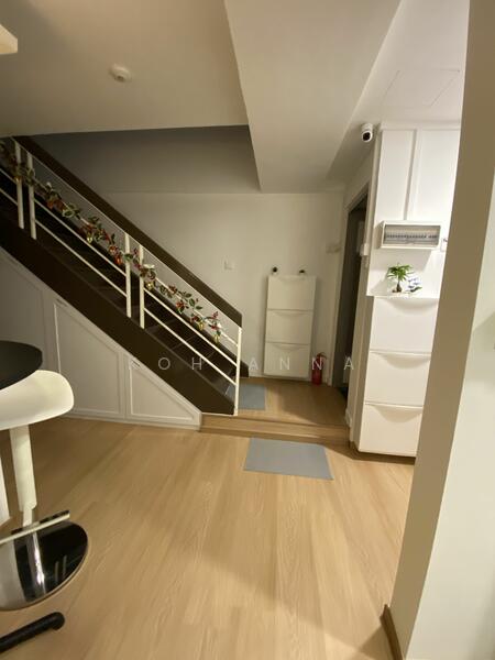 For Rent - People's Park Complex