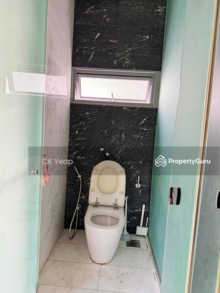 For Rent - Woodhaven