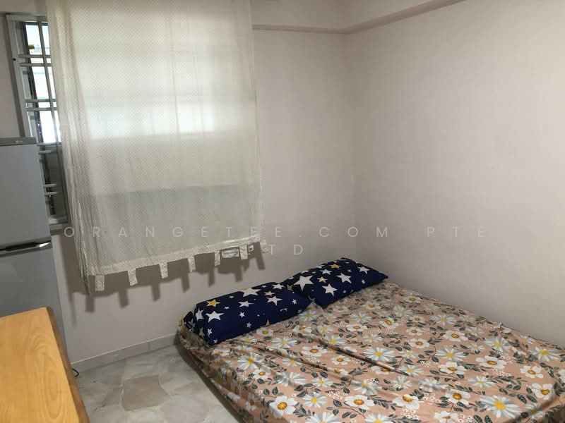 241 Bukit Batok East Avenue 5, 241 Bukit Batok East Avenue 5, Room Rental, 250 sqft, HDB Flat For Rent, by JIMMY, 25330012 - PropertyGuru.com.sg