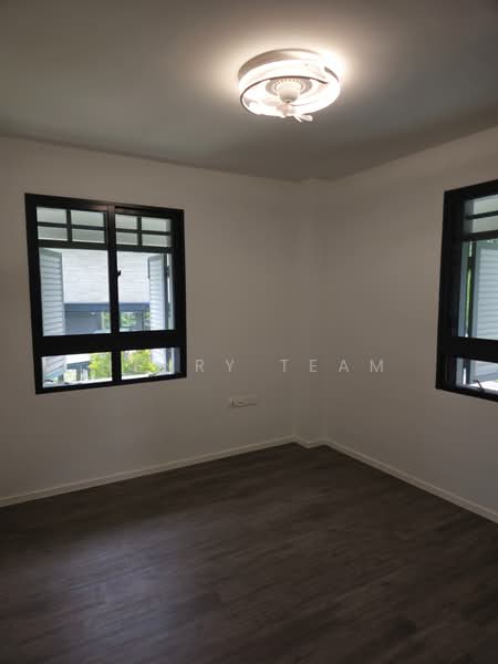 Avenue South Residence, 9 Silat Avenue, 3 Bedrooms, 1,001 sqft, Condominium For Rent, by Henry Team, 25330124 - PropertyGuru.com.sg
