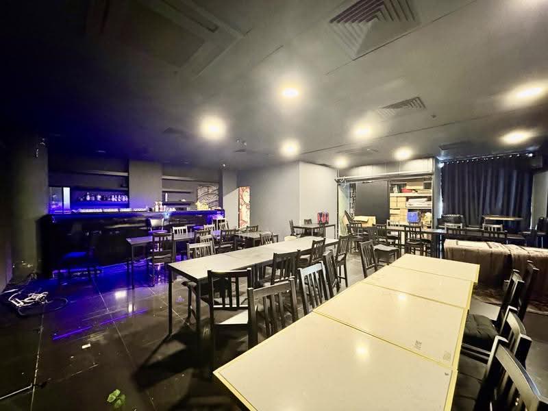 Golden Mile Tower, 6001 Beach Road, Beach Road / Bugis / Rochor, 1,636 sqft, Food & Beverage For Rent, by Jimmy Lee, 25330321 - Interior - CommercialGuru.com.sg