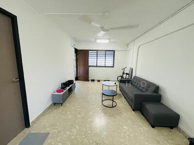 For Rent - 241 Jurong East Street 24