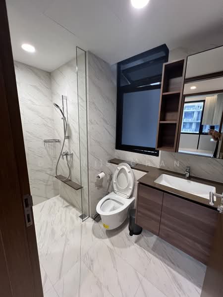 Le Quest, 10 Bukit Batok Street 41, 4 Bedrooms, 1,130 sqft, Condominium For Rent, by Dennis Chan, 25330562 - PropertyGuru.com.sg