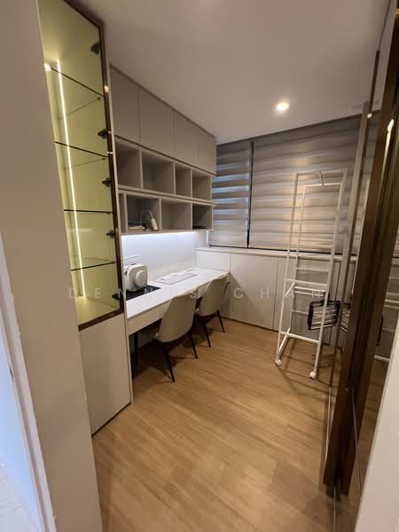 Le Quest, 10 Bukit Batok Street 41, 4 Bedrooms, 1,130 sqft, Condominium For Rent, by Dennis Chan, 25330562 - PropertyGuru.com.sg