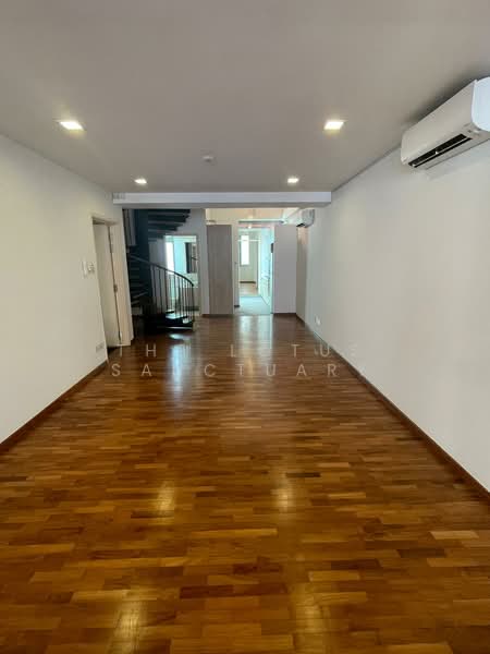 Lotus at Paya Lebar, 11 Paya Lebar Road, 3 Bedrooms, 2,476 sqft, Condominium For Rent, by Zen Goh, 25330692 - PropertyGuru.com.sg