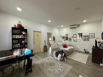 For Sale - 111 Jalan kembangan