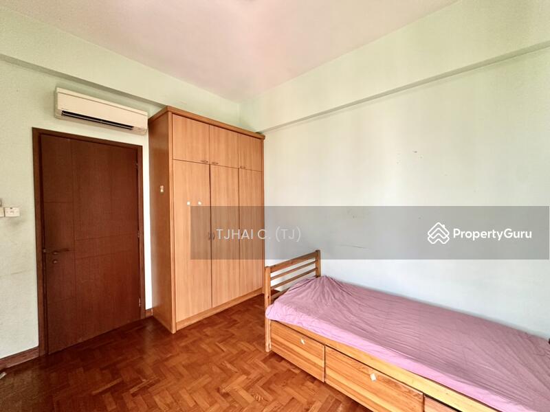 For Rent - Seasons Park