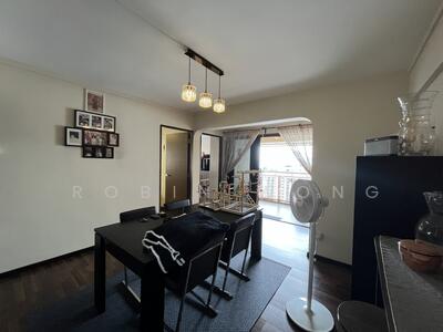 For Sale - 123 Paya Lebar Way