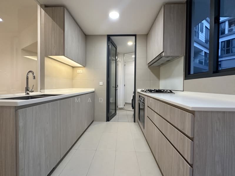 Seventy St Patrick's, 84 Saint Patrick's Road, East Coast / Marine Parade, 3 Bedrooms, 1,270 sqft, Condominium For Rent, by Madeline Ang, 25332099 - Kitchen - PropertyGuru.com.sg