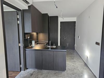 For Sale - Hyll on Holland