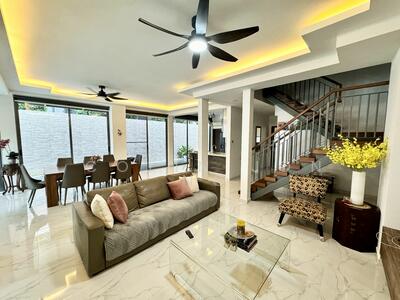 For Sale - Green Hill Estate