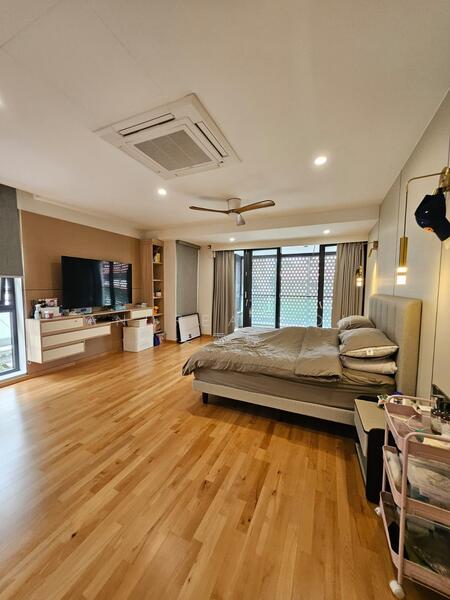 CHEAP Multi-Generational Detached In Bedok/Upp Changi Vicinity!, Bedok / Upper Changi, 8 Bedrooms, 9,186 sqft, Detached House For Sale, by Andrea Goh 吴雪婷, 25332796 - PropertyGuru.com.sg