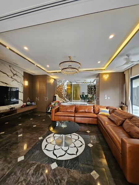 CHEAP Multi-Generational Detached In Bedok/Upp Changi Vicinity!, Bedok / Upper Changi, 8 Bedrooms, 9,186 sqft, Detached House For Sale, by Andrea Goh 吴雪婷, 25332796 - PropertyGuru.com.sg